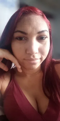 Faxineira, babá e cuidadora de idosos 