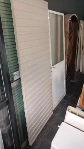 Folha de porta 89 x 2,23 correr