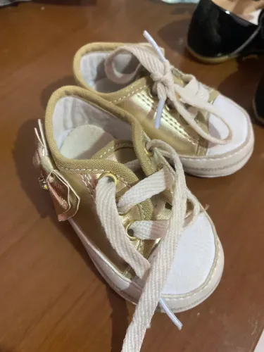 Sapatos infantil