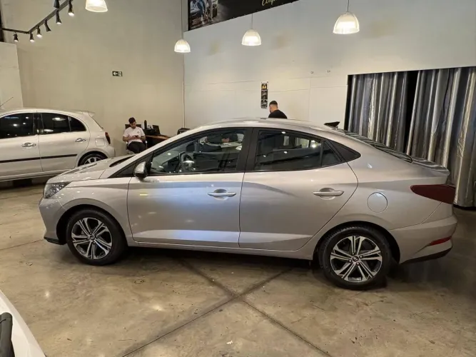 Hyundai HB20S Comfort Plus 1.0 TB Flex 12V AUT 2024