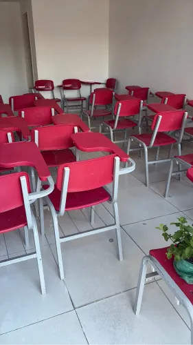 Cadeira escolar