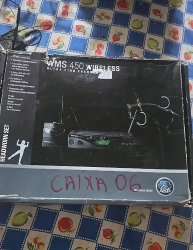 Microfone Sem Fio Profissional AKG WMS 450 - Headset C555L (Original)