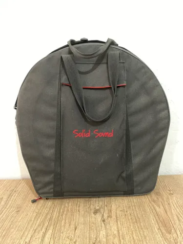 Semi case Solid Sound