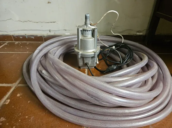 Bomba submersa anauger sappo 320w com 20mts mangueira