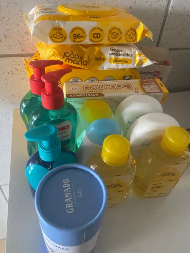 Produtos de bebê novos/sem uso.