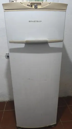 Vendo geladeira Brastemp 110v 300 retirada Guarujá SP