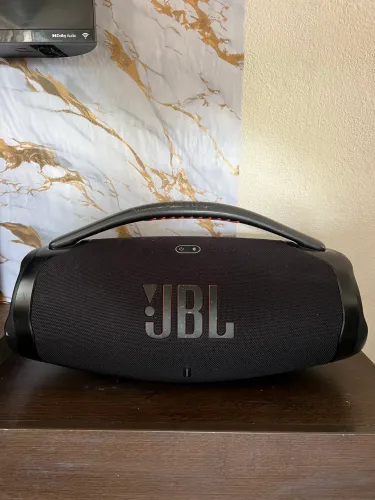 JBL Boombox 3 original Pra vender, interessados chama no zap *55