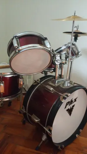 Bateria infantil
