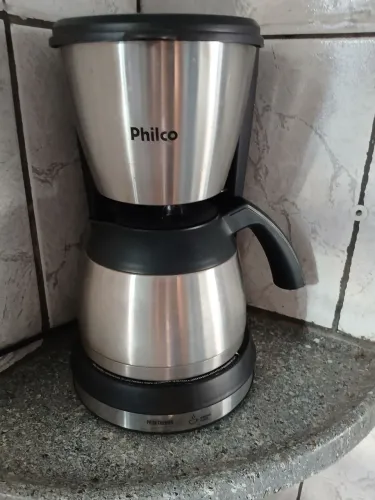 Cafeteira elétrica em aço inox 