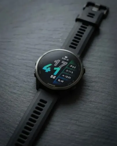 Relógio Smartwatch Garmin Forerunner 570 47mm
