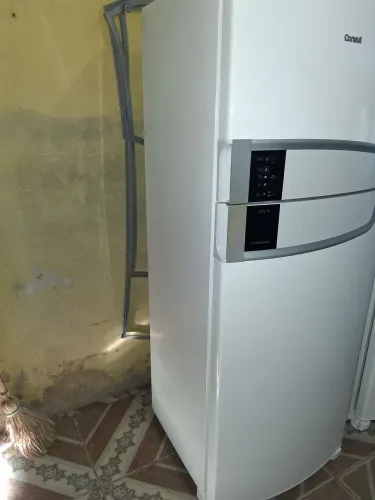 Geladeira consul frostfree grande e larga