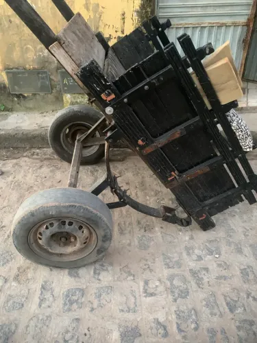 Vendo carroça e mesa de carroça