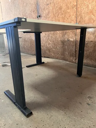 Mesa de escritório usada