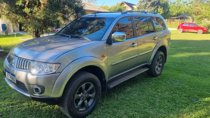Mitsubishi Pajero Dakar 3.2 4X4 T.i. Dies. 5P Aut. 2010