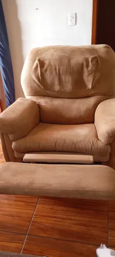 Vende-se Poltrona do Vovô