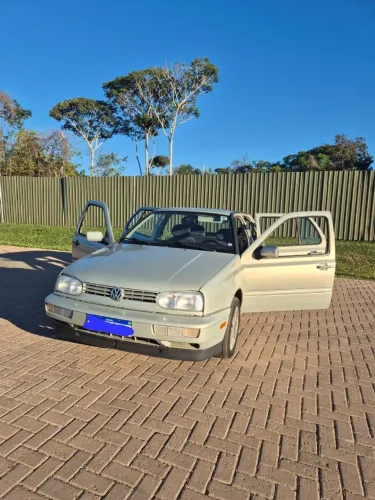 Volkswagen Golf GLX 2.0 4P 1998