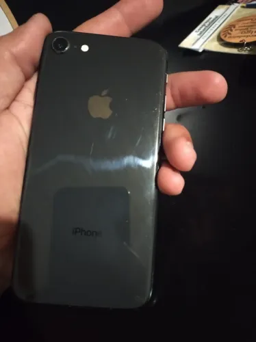 iPhone 8