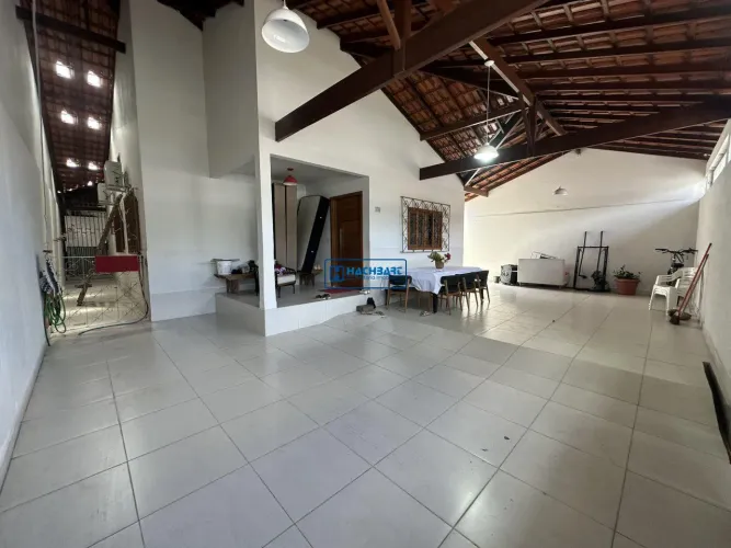 Casa à Venda com 4 quartos em Porto Canoa - Serra - ES REF: CA1240
