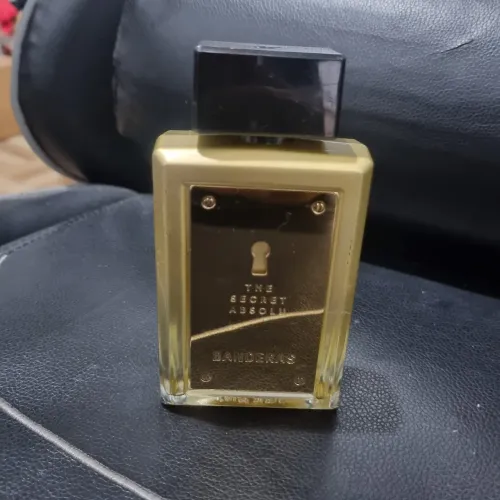 The Secret Absolu Antonio Banderas.