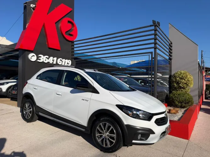 Chevrolet Onix Activ 1.4 8V Flex Aut. 4P 2017