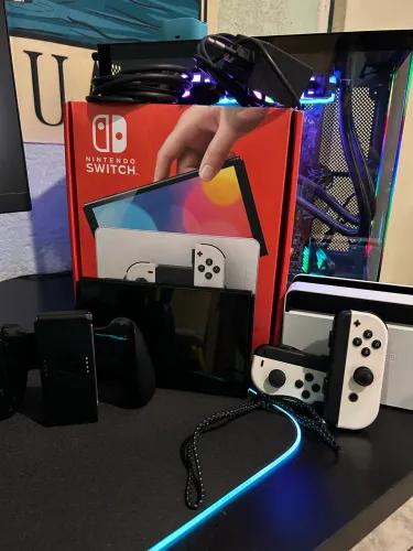 Nintendo Switch OLED Branco - Completo e Original