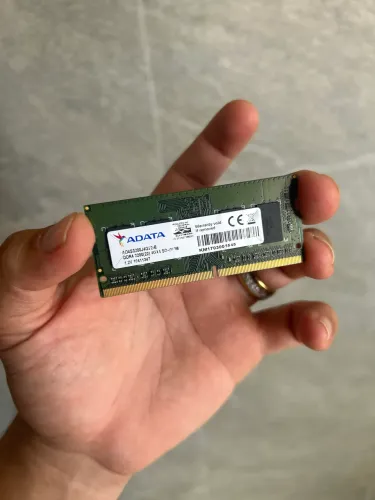 Memória RAM Notebook DDR4 4GB