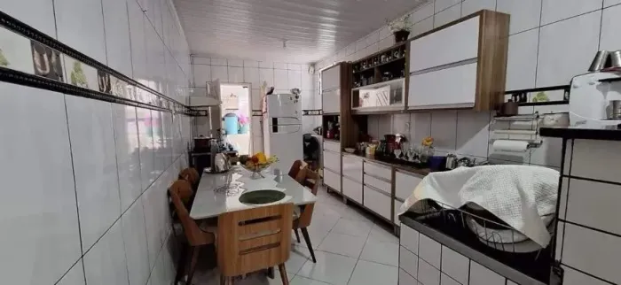 Vendo casa em Rio Branco cariacica
