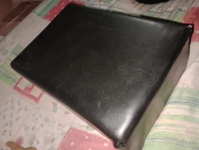 Vendo banco para aumento de criança (cabeleleiro)