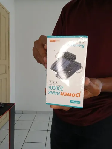 Carregador Portátil 20.000mAh Recarregável Com Sol