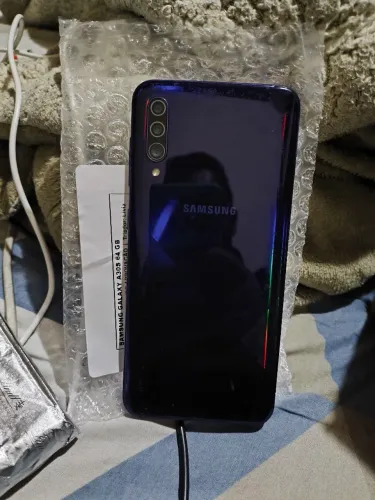 Samsung a30s perfeito sem detalhes