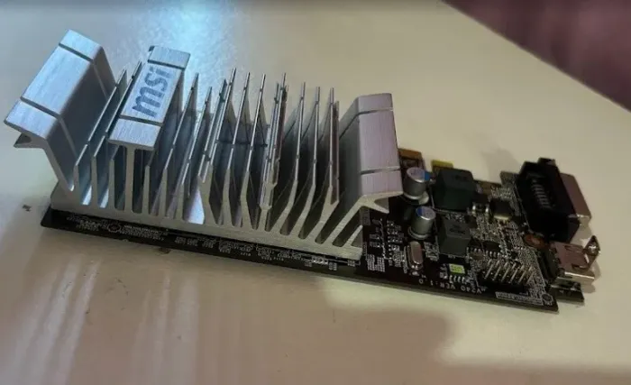 PLACA DE VÍDEO MSI NVIDIA GEFORCE N210 1GB DDR3 HDMI VGA DVI