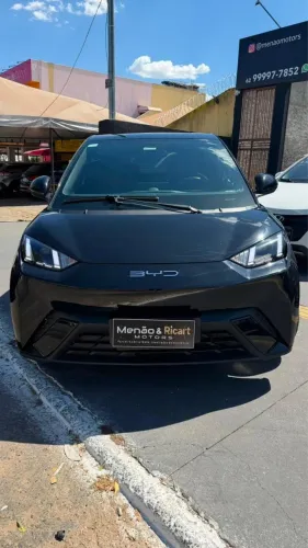BYD Dolphin Mini (Elétrico) 2025