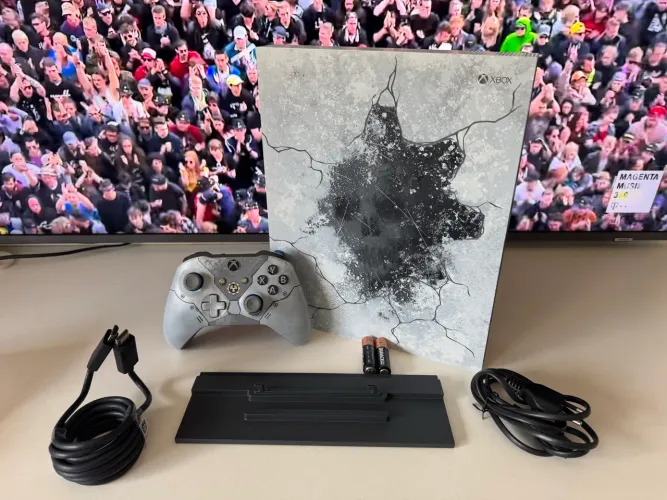 Xbox One X Gears Of War