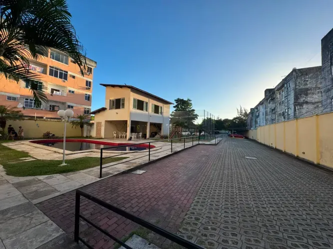 Imóvel para aluguel possui 50 metros quadrados com 3 quartos em Parque Santa Maria - Forta