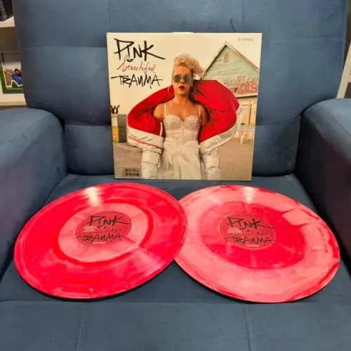 LP Vinil Pink Beautiful Trauma (Edição Chinesa Numerado)