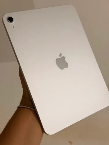 Vendo iPad 11 A16 Novo