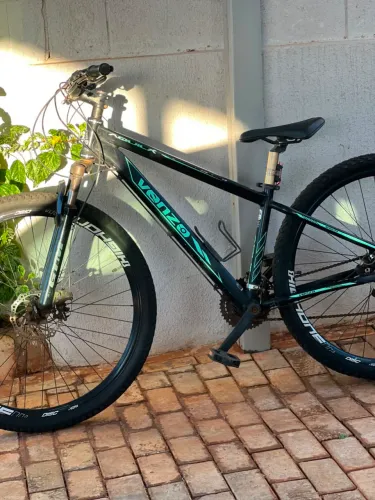 Bicicleta Venzo aro 29