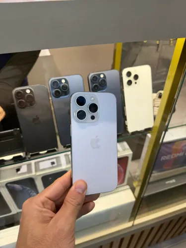 iPhone 15 pro 128 gb
