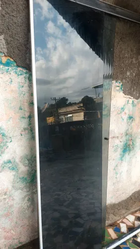 Box de banheiro em vidro temperado fumê 1,80m X 1,10m