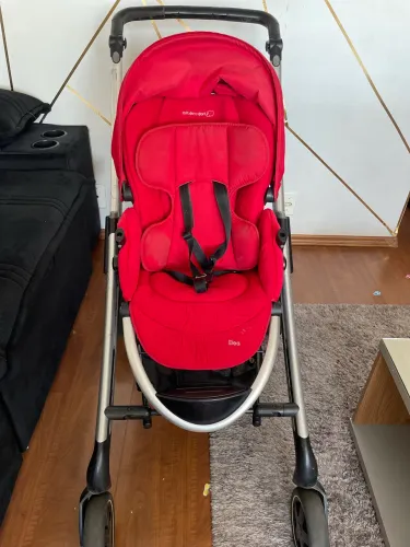 Carrinho de bebê 2 em 1