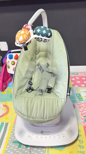 4moms Mamaroo 5.0 -  cadeira musical de descanso infantil wi-fi bluetooth cor verde sage