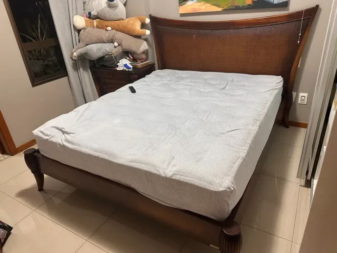 Cama queen Sierra