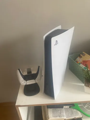 Play Station 5