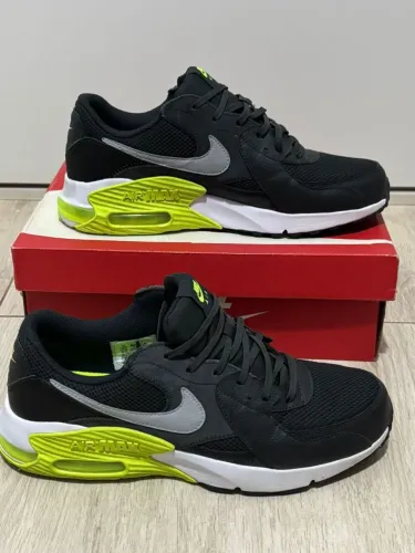 Vendo Air Max Excee