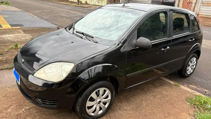 Ford Fiesta Class 1.6 8V 98cv 5P 2004