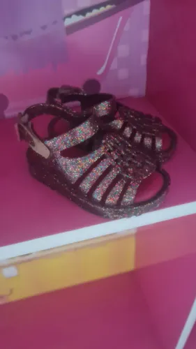  Melissa 17/18 com glitter 