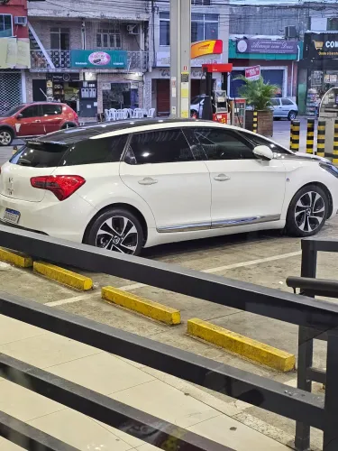 Citroen DS5 1.6 Turbo 16V 5P Aut. 2014