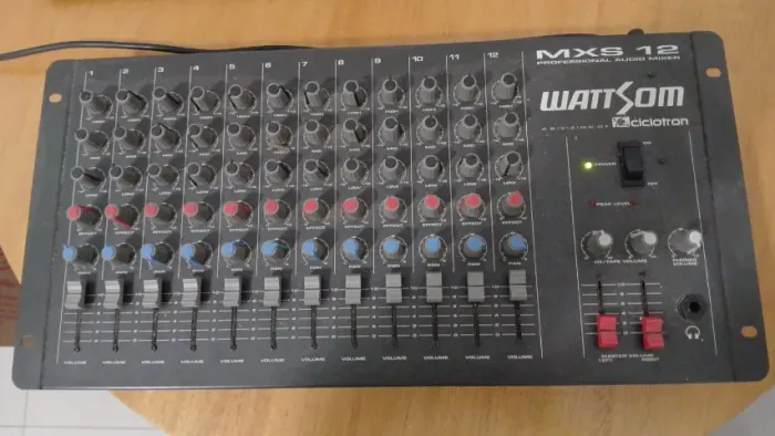 Mesa De Som 12 Canais Ciclotron Wattsom Mxs 12 - Funcionando Perfeitamente