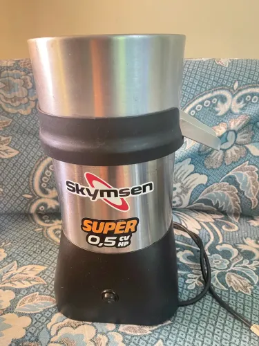 Espremedor de laranja skymsen