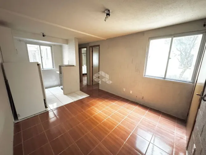 Apartamento térreo de 2 quartos no Residencial Cavalhada